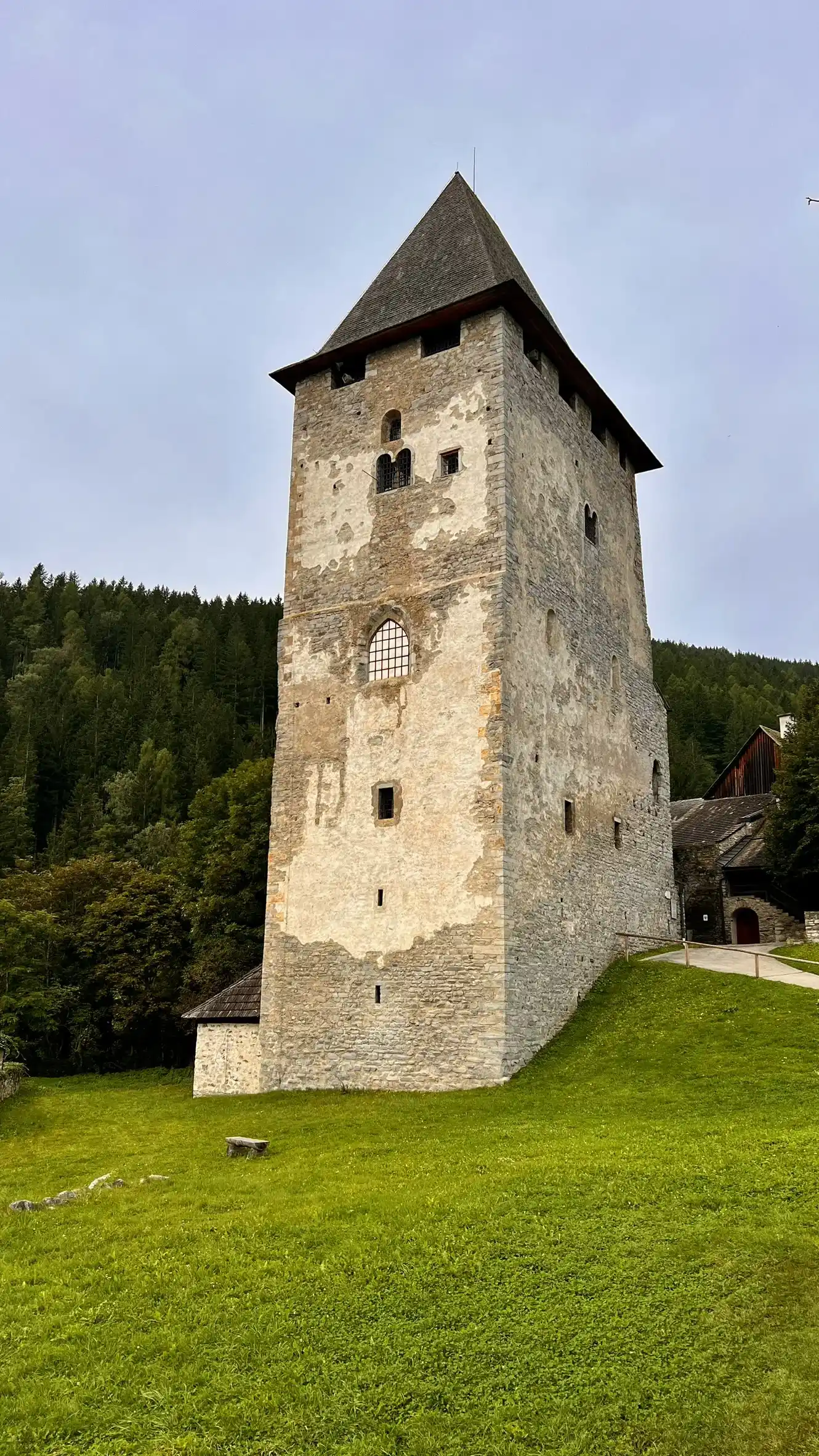 1b_Castle’s Keep